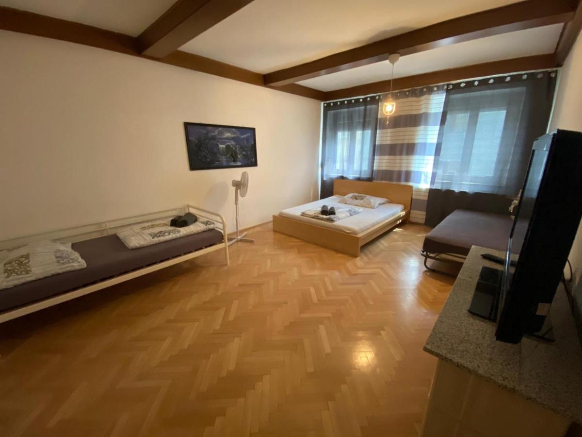 Apartment4U Graz Extérieur photo